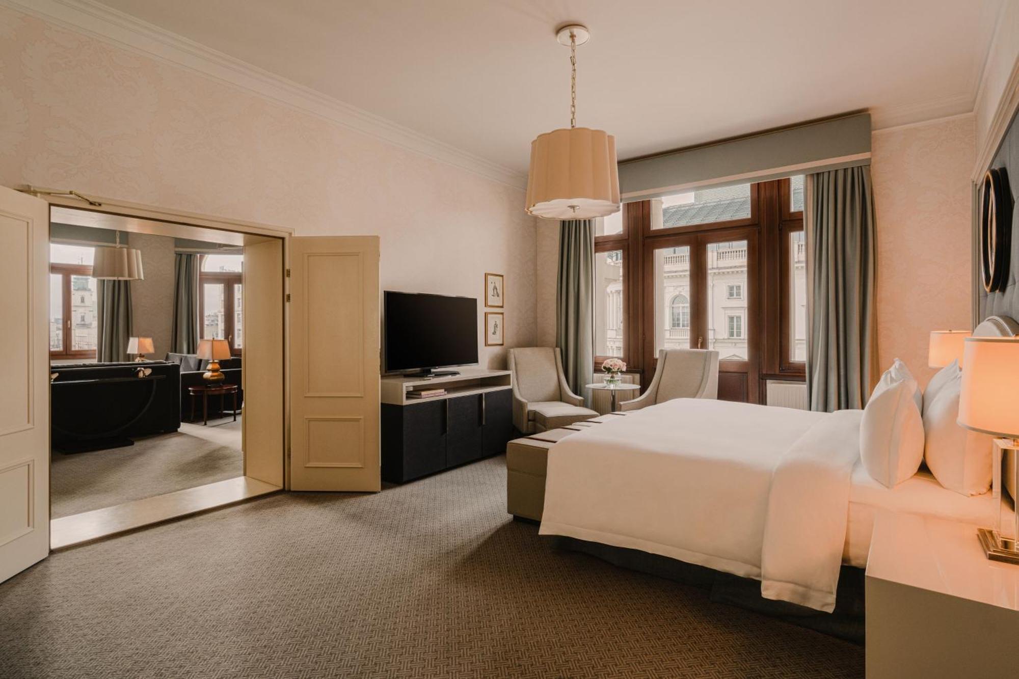 Hotel Bristol, A Luxury Collection Hotel, Varsovia Exterior foto A suite at the hotel