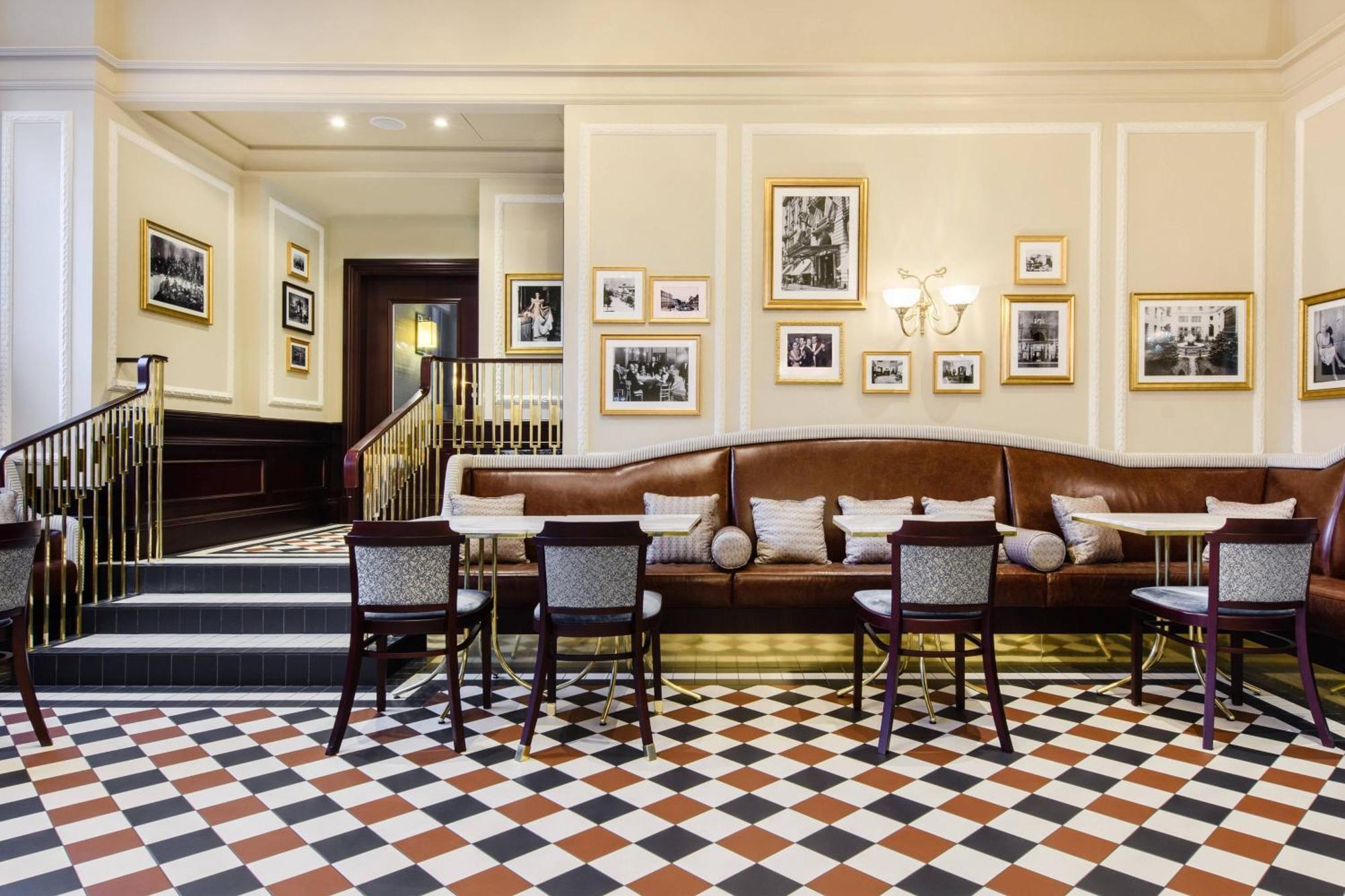 Hotel Bristol, A Luxury Collection Hotel, Varsovia Exterior foto The hotel's lobby