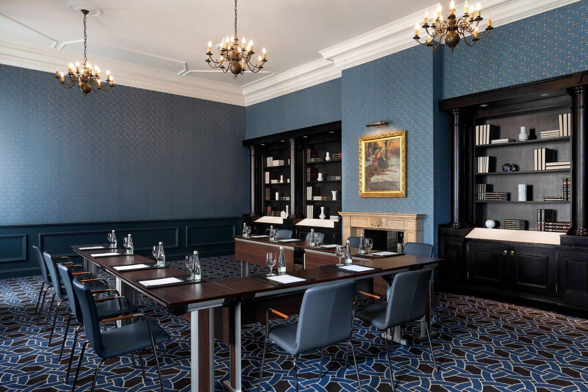 Hotel Bristol, A Luxury Collection Hotel, Varsovia Exterior foto The Library at The Ivy Hotel